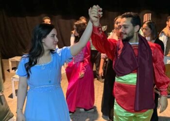 امين شباب مستقبل وطن بالمنصورة يتكفل بإنتقالات الفرقة القومية للمسرح 