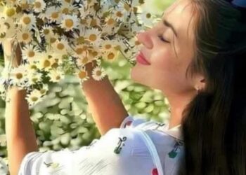 زينب كاظم “أفكار بصوت مرتفع”