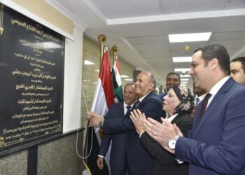 محافظ بورسعيد يفتتح فرع بورسعيد أول المطور لهيئة قضايا الدولة بالديوان العام