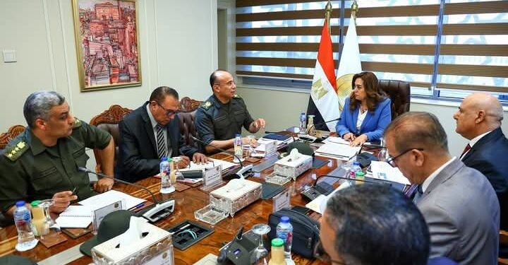 “د. منال عوض” تؤكد حرص الدولة على تقديم كل والتيسيرات للمواطنين الذين تقدموا بطلبات تصالح