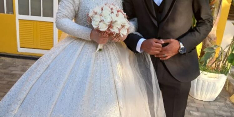 حكاية وطن ” والكاتب الصحفى سمير احمد القط يهنئون عائلة اللبودى والديب بمناسبة زفاف “م. محمد ، د. ٱيه “