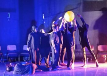 مبادرة «ضي» لفنون الأداء والمسرح الدامج تقدم عرضها الثالث «الفريق» للمخرجة شيماء فوزي