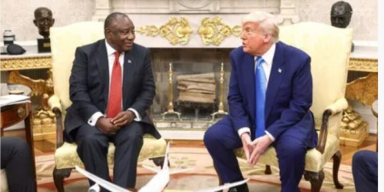 دونالد ترامب يستقبل الرئيس الجنوب بالبيت الأبيض لبحث تعزيز العلاقات بين البلدين