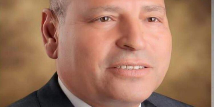 محافظ القاهرة يجرى حملة إزالات كبرى لكافة مخالفات المبانى بكافة أحياء العاصمة ،،، ولكن