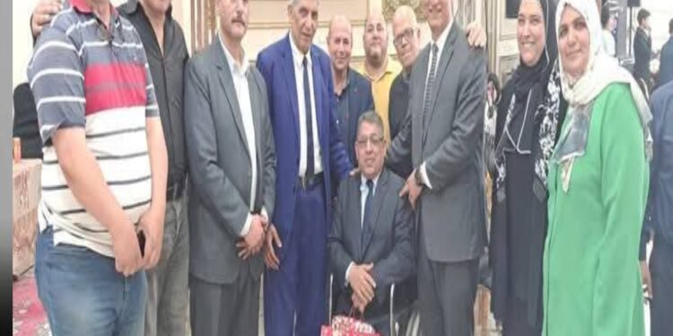 تعليم الدقهلية يحتفي بمدير عام التعليم الثانوي لبلوغه سن التقاعد 