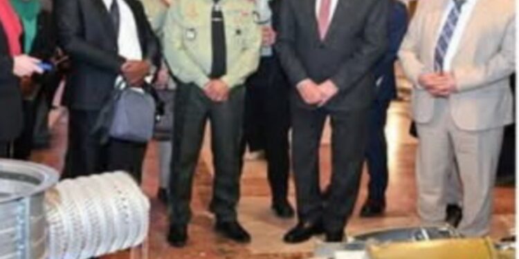 تعزيز مجالات التعاون بين الهيئة العربية للتصنيع ومدغشقر