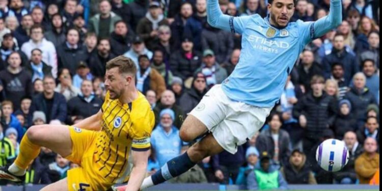 مرموش يسجل هدف عالمي للسيتي أمام بورنموث 