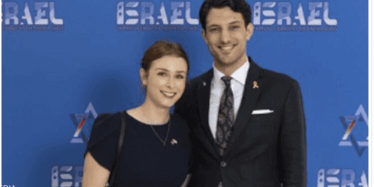 السفاره الإسرائيلية تنشر صورة قتيلين المتحف اليهودي يارون وساره