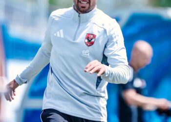 محمود حسن تريزيجية لاعب الزمن الجميل بالاهلي