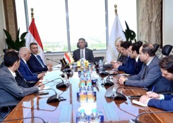 وزير التموين يلتقي بممثلي شعبة المواد الغذائية ونقابة بقالي التموين، وشباب مشروع جمعيتي