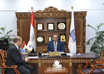 محافظ قنا يتابع الاستعدادات النهائية لاستقبال امتحانات الثانوية العامة 