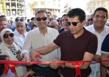 وزير الشباب والرياضة ومحافظ دمياط يتفقدان ملتقى التوظيف وورش مشروعي “مشواري” و”علّمني حرفة”