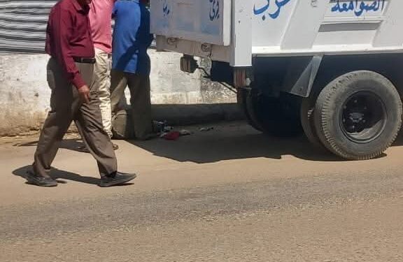 جهود متواصلة لقطاع النظافة بقروى طهطا في رفع المخلفات والتراكمات