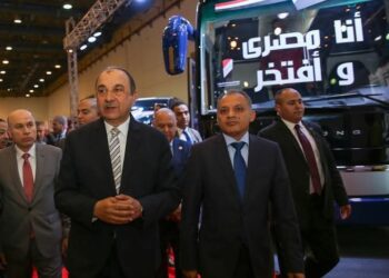 وزير قطاع الأعمال العام يشهد افتتاح معرض ومؤتمر “الأهرام للنقل” في نسخته الثانية 