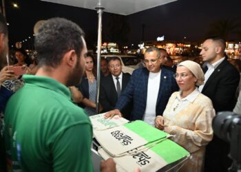 وزيرة البيئة ومحافظ جنوب سيناء يطلقان مبادرة “الوعي البيئي” بمدينة شرم الشيخ