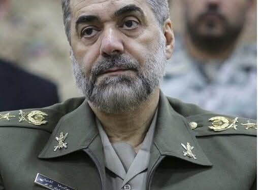 وزير الدفاع الإيراني يصل الصين لعقد مباحثات دفاعية واستراتيجية