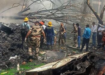 تحطم غامض لطائرة هندية.. والتخريب أحد السيناريوهات قيد التحقيق