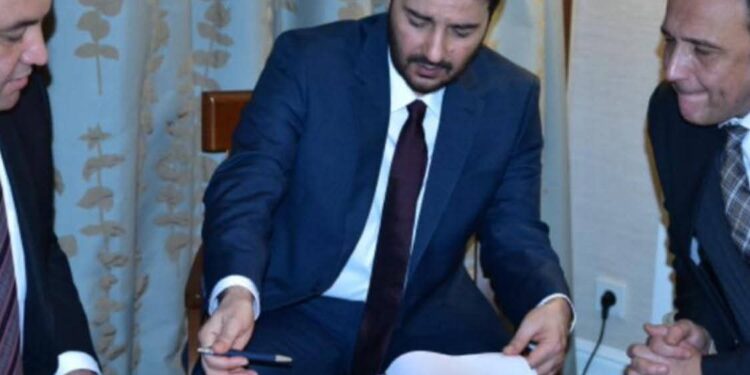 البوقري يشكر المهرجان الدولي للسينما بالدار البيضاء على تكريمه 