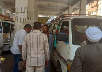 اليوم الثلاثاء.. متابعة شاملة لمواقف طهطا وتخصيص أرقام لتلقي شكاوى المواطنين