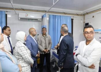 محافظ الجيزة يتفقد مستشفى مبارك المركزي بمركز منشاة القناطر للوقوف على مستوى الأداء