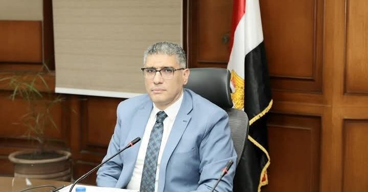 محافظة الجيزة ..تطبيق منظومة إلكترونية لمراقبة مواقف السرفيس والبداية من موقف المريوطية