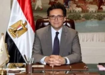 وزير الثقافة يصدر قراراً بتشكيل اللجنة العليا للدورة السابعة والعشرين لبينالي الإسكندرية