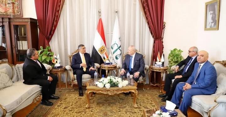 محافظ الجيزة يزور رئيس مجلس الدولة وذلك لتقديم التهنئة بتولي سيادته رئاسة المجلس