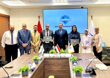 التأمين الصحي يتعاقد مع مستشفى سيشل ومركز عناية العيون بالقاهرة بعد اعتماد الرقابة الصحية