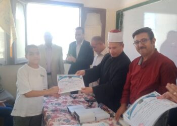 شبين القناطر تكرم الطالب الأول على مستوى الجمهورية في مسابقة نحلة التهجي