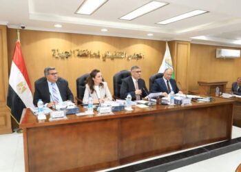 ” النجار “يوجّه برفع كفاءة أداء المراكز التكنولوجية وسرعة طرح المشروعات المدرجة بالخطة الإستثمارية 