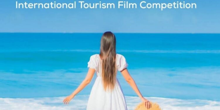 مهرجان الغردقة لسينما الشباب يطلق مسابقة للفيلم السياحي وعاطف عبد اللطيف رئيسا للجنة التحكيم