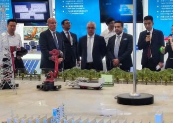 رئيس “اقتصادية قناة السويس” يزور منطقة “تيانجين” الاقتصادية ” لبحث فرص التعاون