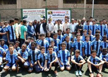 وزير الشباب والرياضة ومحافظ الجيزة يفتتحان حمام سباحة نُزل الشباب الدولي