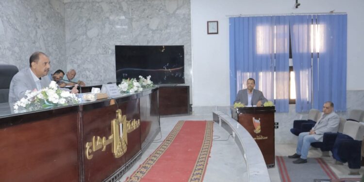 محافظ سوهاج يناقش الربع الأول من الخطة الاستثمارية للعام المالي 2025/2026