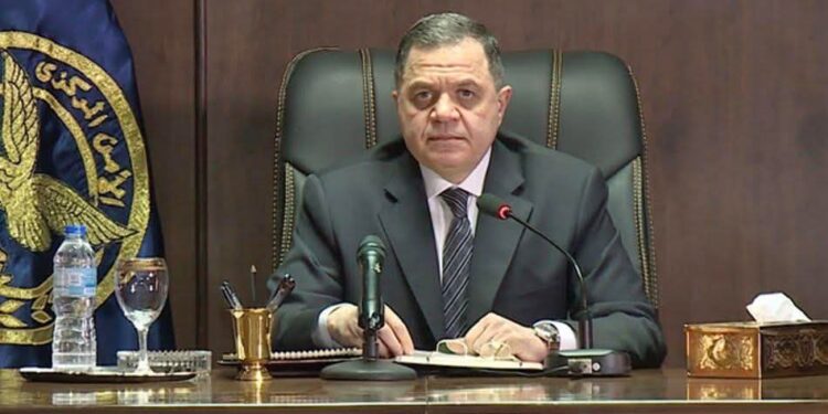  وزير الداخلية يعتمد حركة الشرطة ٢٠٢٦/٢٠٢٥