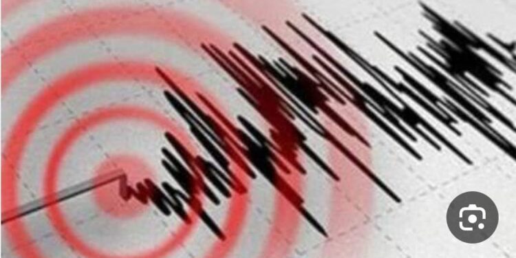 توابع زلزال كامتشاتكا تتوالي علي روسيا