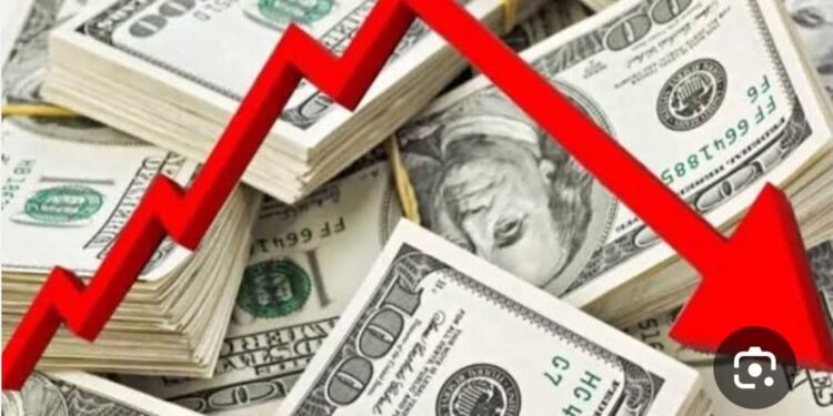 تعرف علي اسباب هبوط الدولار لأدنى مستوياته في مصر ولأول مرة منذ 9 أشهر.. 