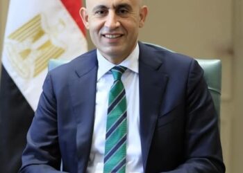 وزير التربية والتعليم يعتمد جداول امتحانات الدبلومات الفنية الدور الثانى 