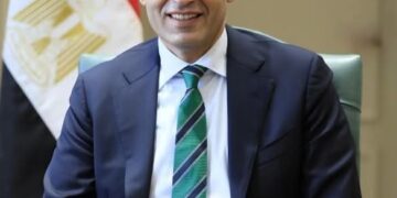 وزير التربية والتعليم يعتمد جداول امتحانات الدبلومات الفنية الدور الثانى 