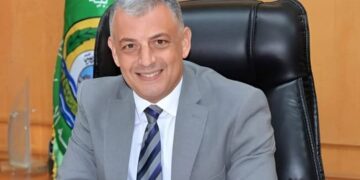 محافظ الإسماعيلية يتابع نتائج الموجة 26: إزالة تعديات واسترداد 71,732 م² و309 فدادين