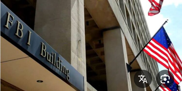 اختراق النظام الإلكتروني لتسجيل ورفع القضايا في المحاكم الفيدرالية