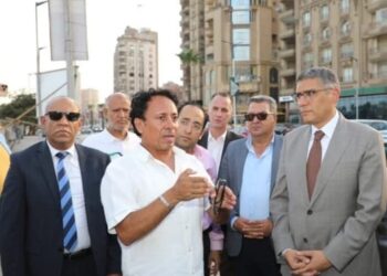 محافظ الجيزة يتفقد مشروع دعم محطة مياه جزيرة الدهب بمصادر تغذية كهربائية اضافيه