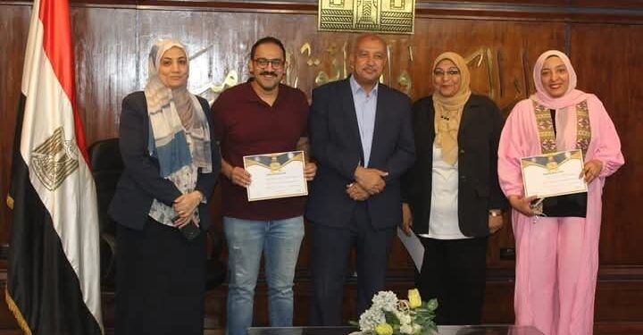 دار الكتب والوثائق تحتفل بختام الدورات التدريبية لموظفيها