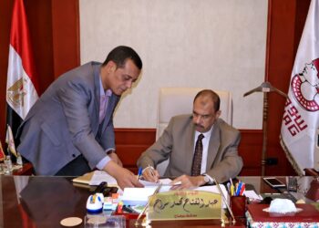 محافظ سوهاج يعتمد المرحلة الثانية لتنسيق  مدارس التعليم الفني 2025/2026   