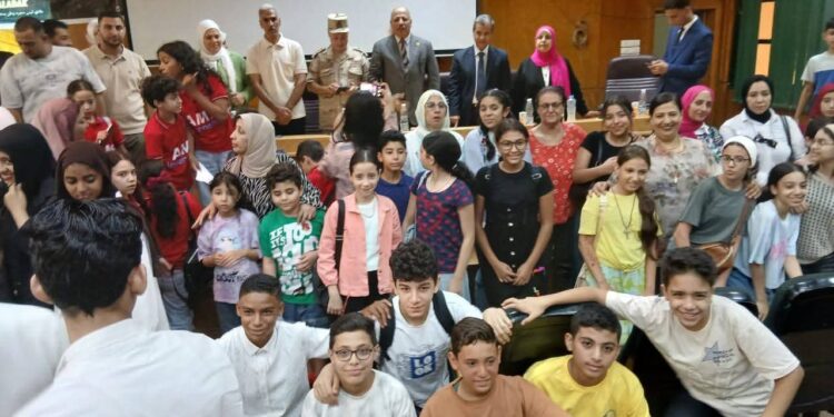 بالصور … مبادرة إعرف بلدك وثلاث مؤتمرات وطنية بتعليم القليوبية