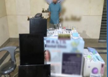 القبض على عاطل ينتحل صفة طبيب اسنان بأكتوبر بالجيزة 