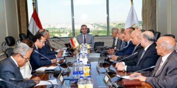 وزير التموين يتابع جهود تطوير منظومة تداول السلع وتعزيز المخزون الاستراتيجي