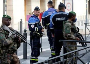 المركز العربي الأوروبي يندد بمقتل تونسي على يد الشرطة الفرنسية 