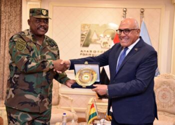 بحث تعزيز مجالات التعاون بين رئيس الهيئة العربية للتصنيع ورئيس أركان حرب القوات المسلحة  بغانا