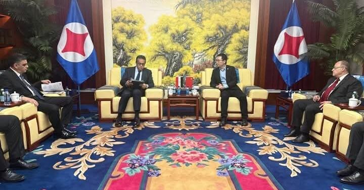 وزير الصحة يلتقي مسئولي «ميدبوت» لبحث تطوير التكنولوجيا الطبية والجراحة الروبوتية